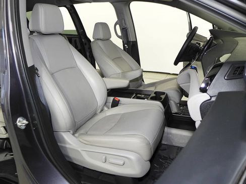 Used 2019 Honda Odyssey Elite image 19