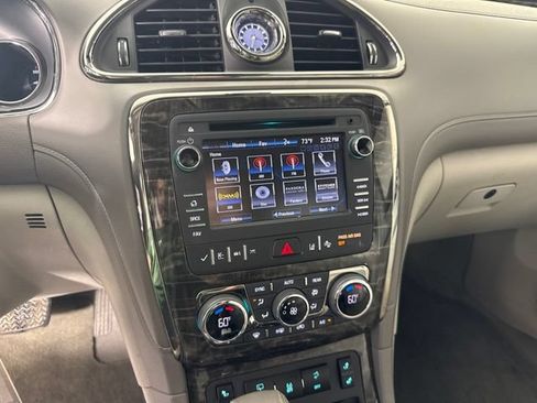 Used 2014 Buick Enclave Leather FWD image 21