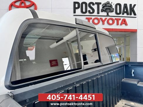 Used 2019 Toyota Tacoma SR w/ SR Convenience Package RWD image 13