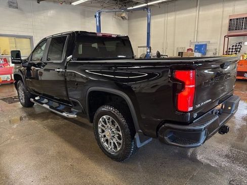 New 2026 Chevrolet Silverado 2500 LT w/ Z71 Chrome Sport Edition AWD/4WD image 4
