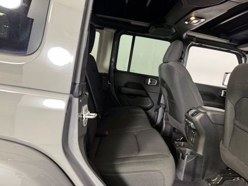 Certified 2023 Jeep Wrangler Unlimited Sahara w/ Safety Group AWD/4WD image 27