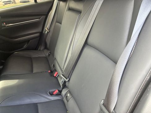 Used 2023 MAZDA MAZDA3 s image 11