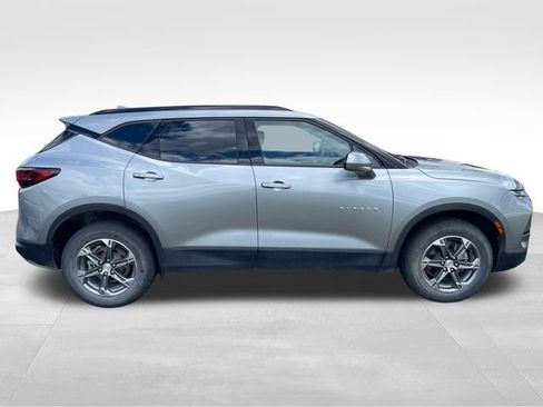 Used 2024 Chevrolet Blazer LT w/ Convenience Package AWD/4WD image 7