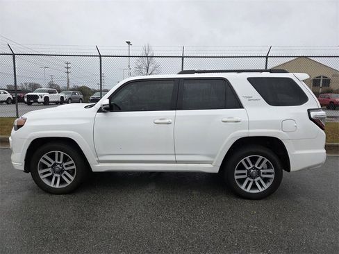 Used 2023 Toyota 4Runner TRD Sport w/ Technology Package image 4