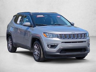 Used 2018 Jeep Compass Latitude w/ Popular Equipment Group FWD video 3
