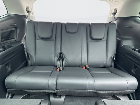Used 2025 Subaru Ascent Touring AWD/4WD image 22