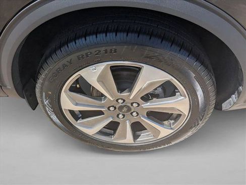 Used 2025 Ford Escape Platinum AWD/4WD image 23