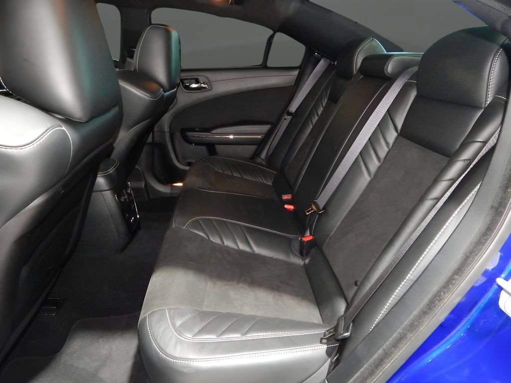 Used 2022 Dodge Charger SRT Hellcat w/ Carbon/Suede Interior Package RWD image 30