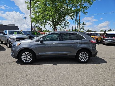 Used 2024 Ford Edge SEL AWD/4WD image 4