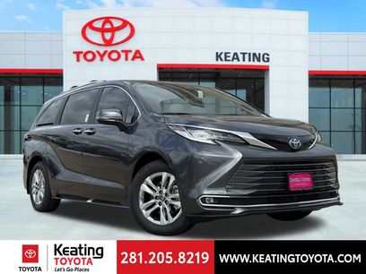 New 2025 Toyota Sienna Limited