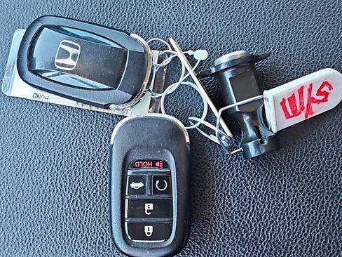 Used 2023 Honda Civic Touring image 10