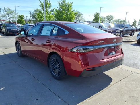 New 2026 Nissan Sentra SV w/ Floor Mat Package FWD image 6