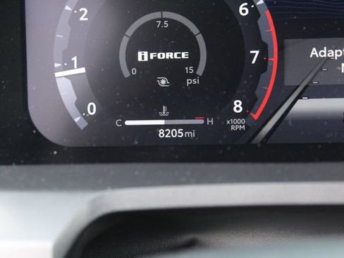 Used 2024 Toyota Tacoma Limited w/ Limited Package (LT) AWD/4WD image 29
