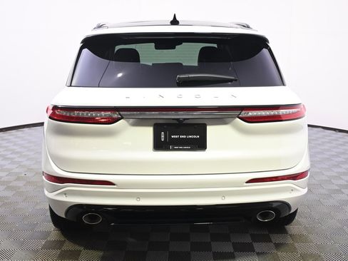 New 2026 Lincoln Corsair Reserve w/ Jet Appearance Package image 5