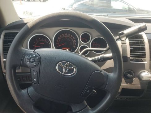 Used 2012 Toyota Tundra 4x4 CrewMax w/ Tow Pkg image 23