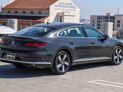 Used 2021 Volkswagen Arteon SE image 4