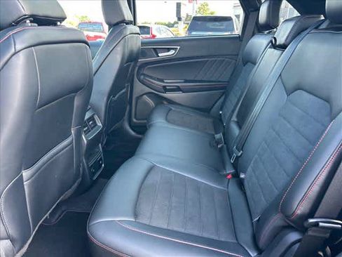 Used 2024 Ford Edge ST-Line AWD/4WD image 11