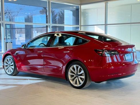 Used 2018 Tesla Model 3 Long Range image 14