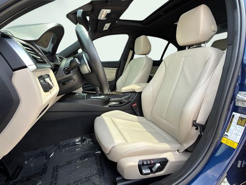 Used 2018 BMW 340i Sedan RWD image 20