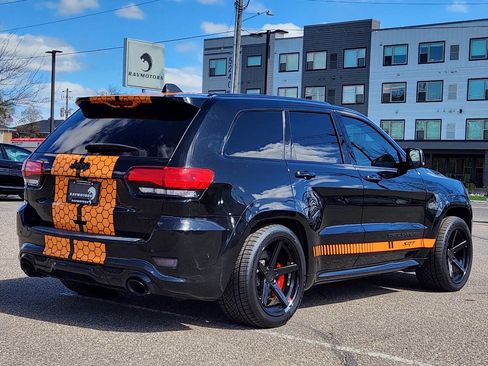 Used 2018 Jeep Grand Cherokee SRT AWD/4WD image 10