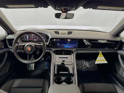 New 2026 Porsche Panamera image 35