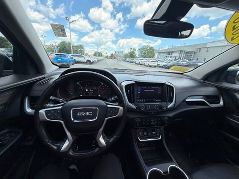 Used 2020 GMC Terrain SLT w/ Preferred Package AWD/4WD image 12
