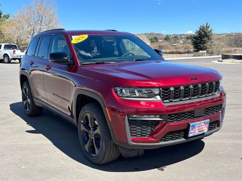 New 2026 Jeep Grand Cherokee Limited w/ Limited Altitude Package AWD/4WD image 7