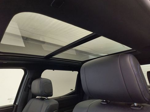 Used 2024 Toyota Tundra Platinum image 14