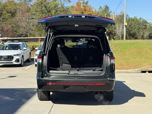 Used 2023 Lincoln Navigator Black Label image 17