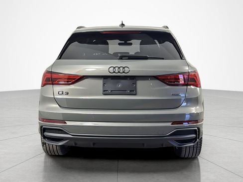 Used 2025 Audi Q3 2.0T Premium w/ Convenience Package AWD/4WD image 4