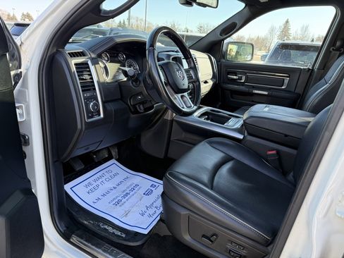 Used 2017 RAM 1500 Limited image 10