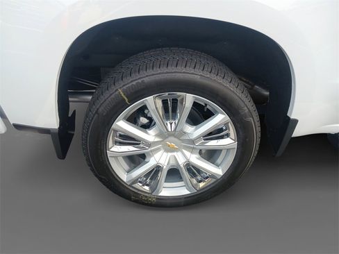 New 2026 Chevrolet Silverado 1500 High Country image 10