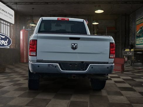 Used 2017 RAM 2500 Tradesman w/ Chrome Appearance Group RWD image 5