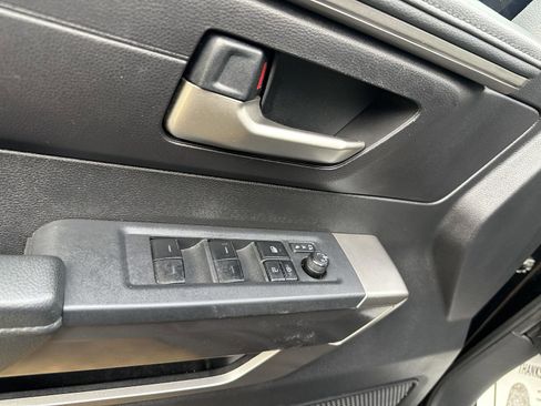 Used 2022 Toyota Tundra SR5 image 7