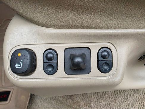 Used 2005 Ford Excursion Limited image 23