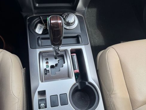 Used 2023 Toyota 4Runner Limited image 12