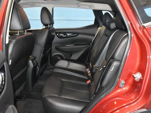 Certified 2022 Nissan Rogue Sport SL w/ Premium Package image 21