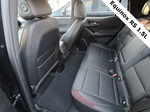 Used 2025 Chevrolet Equinox RS image 17