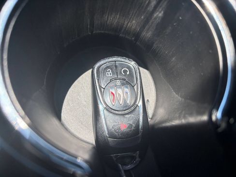 Used 2025 Buick Encore GX Preferred FWD image 21