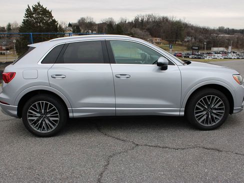 Used 2022 Audi Q3 2.0T Premium w/ Convenience Package image 10