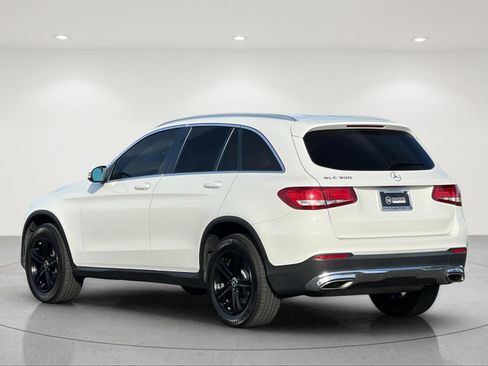 Used 2018 Mercedes-Benz GLC 300 image 3