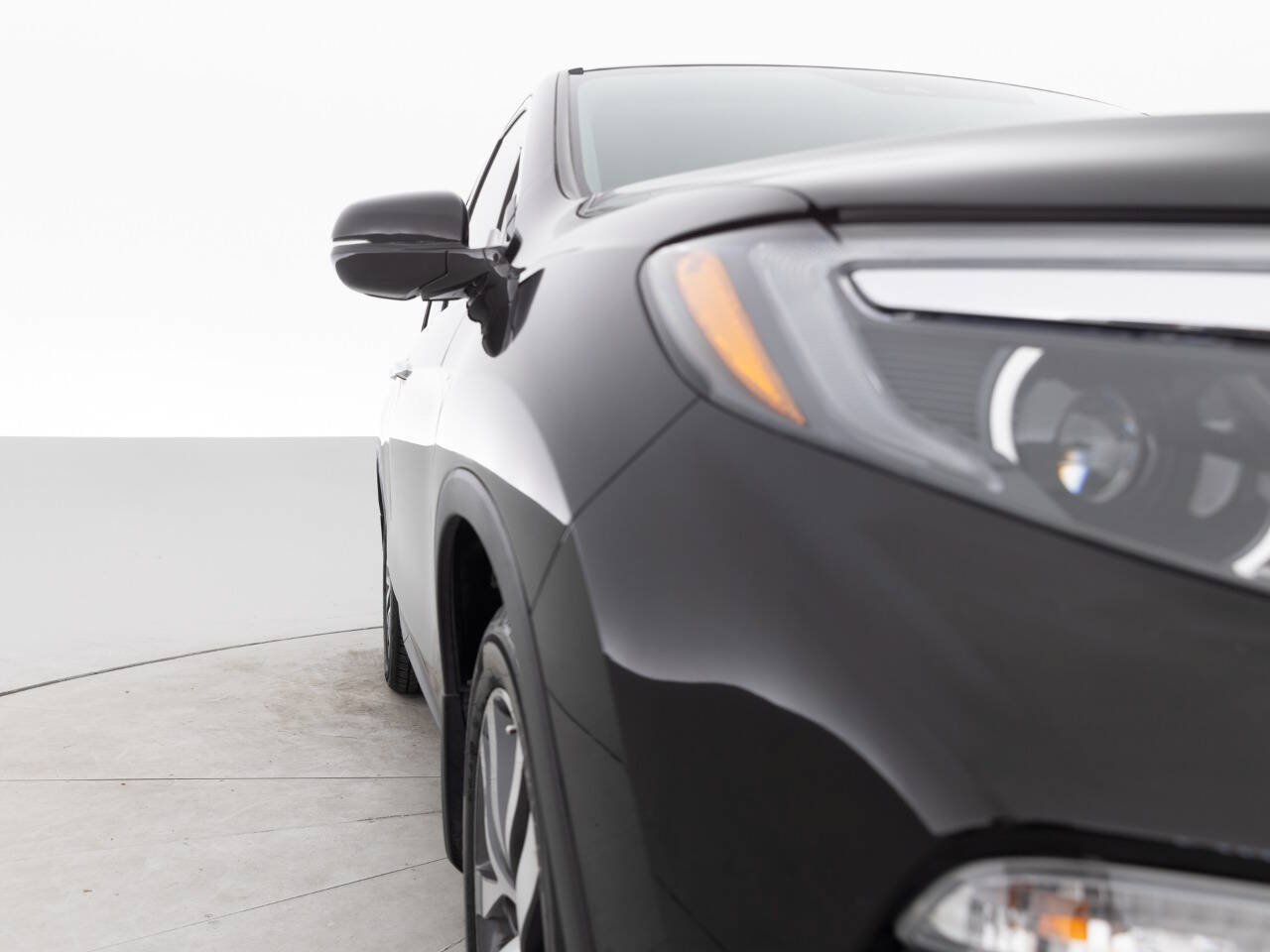 Used 2018 Honda Pilot Elite image 11