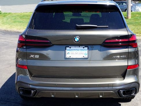 New 2026 BMW X5 xDrive40i w/ M Sport Package AWD/4WD image 5