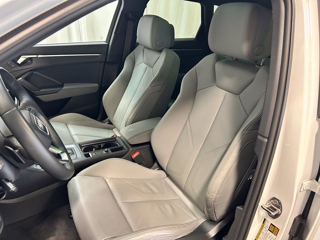 Certified 2024 Audi Q3 2.0T Premium AWD/4WD image 10