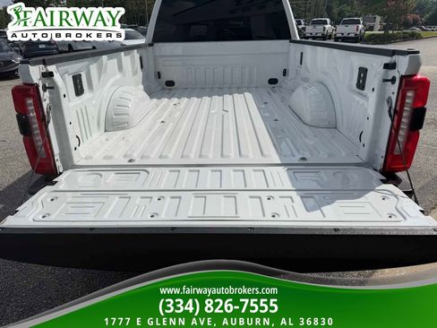 Used 2025 Ford F250 Lariat AWD/4WD image 5
