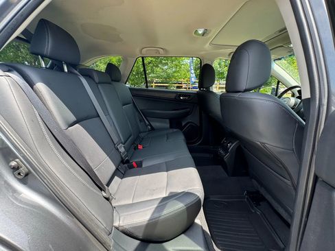Used 2019 Subaru Outback 2.5i Limited image 25