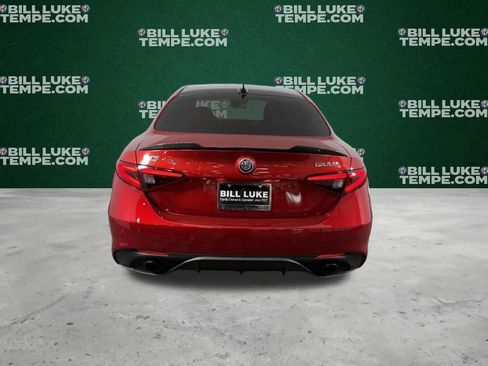 Used 2023 Alfa Romeo Giulia Veloce RWD image 8