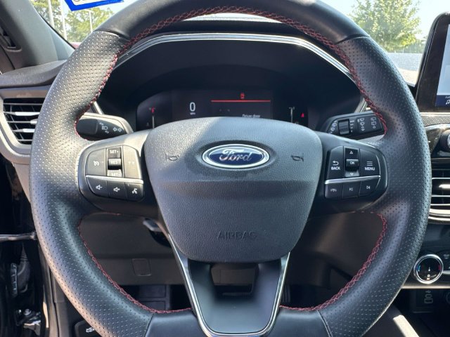 Used 2025 Ford Escape ST-Line FWD image 28