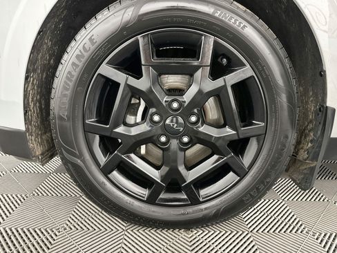 Used 2025 Kia Carnival SX Prestige FWD image 38