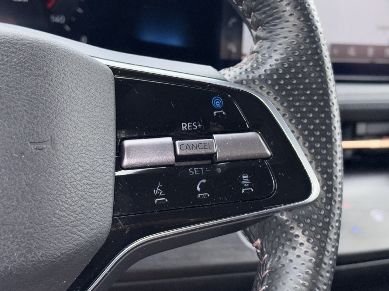 Certified 2024 Nissan Ariya FWD image 26